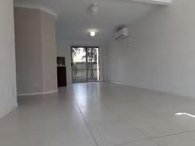Cozy 15 Mcauley Parade, Pacific Pines, QLD 4211
