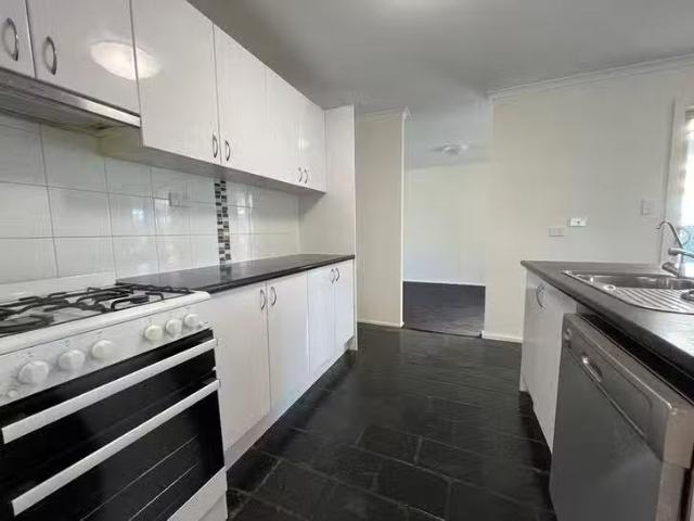 Deal! 15 Matthew Smillie Drive, Nairne, SA 5252