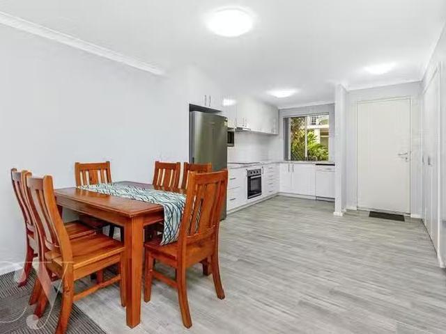 Rental! 16/281 Mill Point Road, South Perth, WA 6151