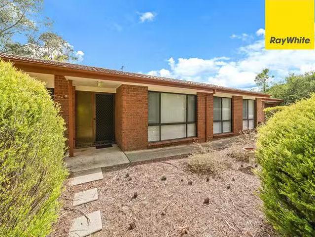 Nice 16/3 Shepherdson Place, Isaacs, ACT 2607