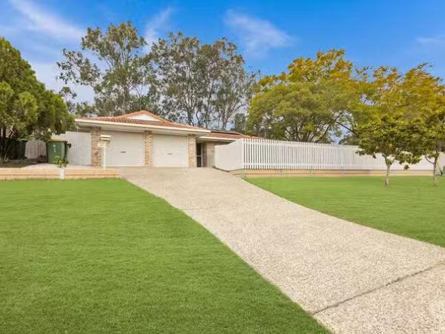 Unique 165 College Road, Karana Downs, QLD 4306