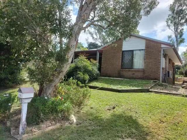 Rental! 16 Bremer Street, Churchill, QLD 4305