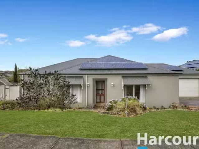 Cozy 16 Monica Drive, DROUIN, VIC 3818 House for Rent