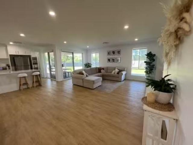 Cheap 16 Siffleet Terrace, Gunnedah, NSW 2380
