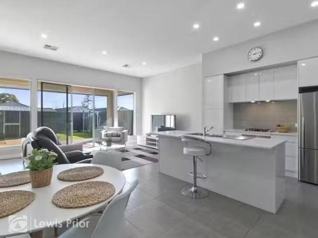 Just in! 16B Darlington Street, Sturt, SA 5047