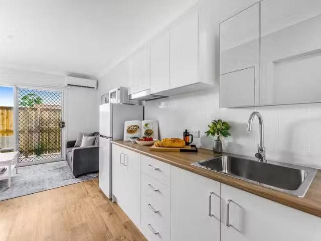 Deal! 1/70 Elstree Street, Bald Hills, QLD 4036
