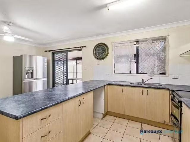 New 172 Torquay Crescent, TINGALPA, QLD 4173 House for Rent