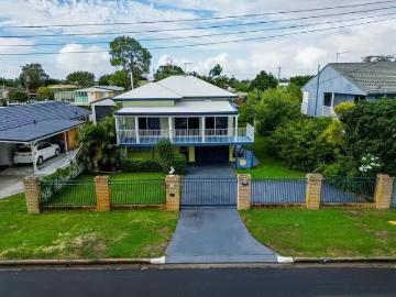 Nice 173 Sylvan Beach Esplanade, Bellara, QLD 4507