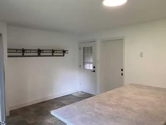 New 1754 Alberni Highway Lower 2484 Alberni Hwy Lowr #LOWER