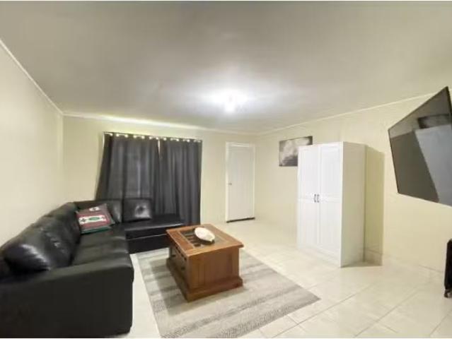 Cheap 1/76 Clarence Street, Grafton Apartment for rent Listed.