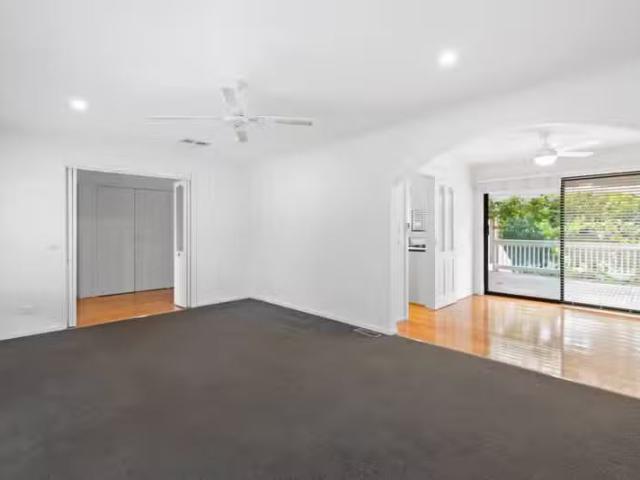 Charming 189 Hawthorn Road, Vermont South VIC 3133