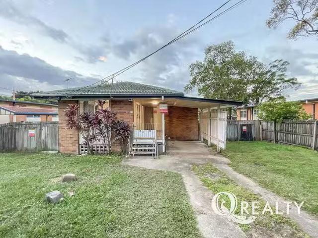 Charming 18 Albert Street, Woodridge, QLD 4114