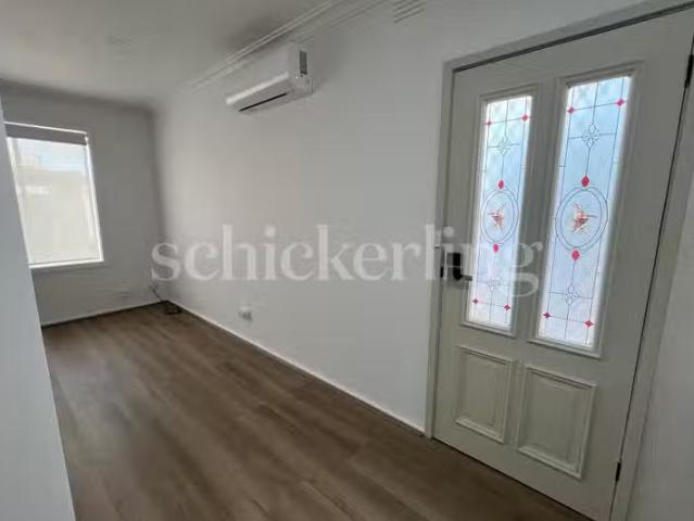 Rental! 1/8 Florence Street, Coburg VIC 3058