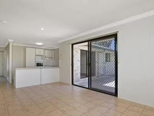 Cheap 18 Manettia Street, Wynnum West, QLD 4178