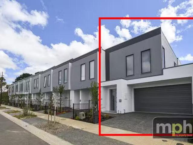 Rental! 18 Russell Road, Mount Barker, SA 5251