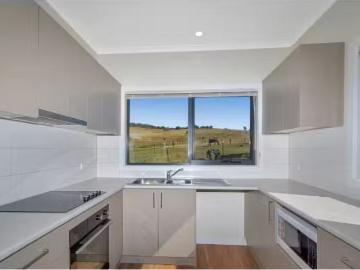 Rental! 18B Roberson Street, Berridale Apartment for rent Lis.