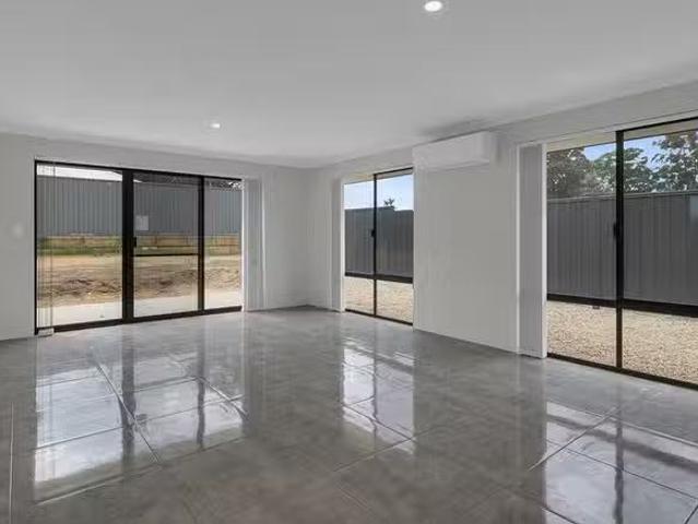 Nice 18B Wood Avenue, Waroona, WA 6215