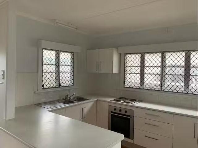 Nice 193 Newell Street, Bungalow, QLD 4870