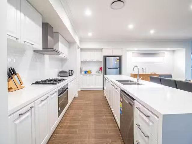 Nice 19 Argyle Place, Coomera, QLD 4209