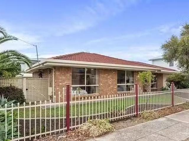 Nice 19 Haynes Avenue, Richmond, SA 5033