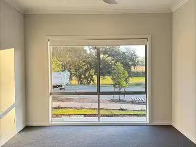 Nice 19 Jarrah Way, Mount Barker, SA 5251
