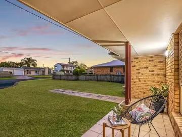 Sunbury, Macedon Ranges, Victoria - Garden