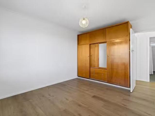 Unique 1 Murtoa Street, Dallas, VIC 3047