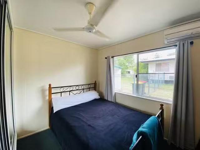 Cheap 1 Mclennan Court, Dysart, QLD 4745