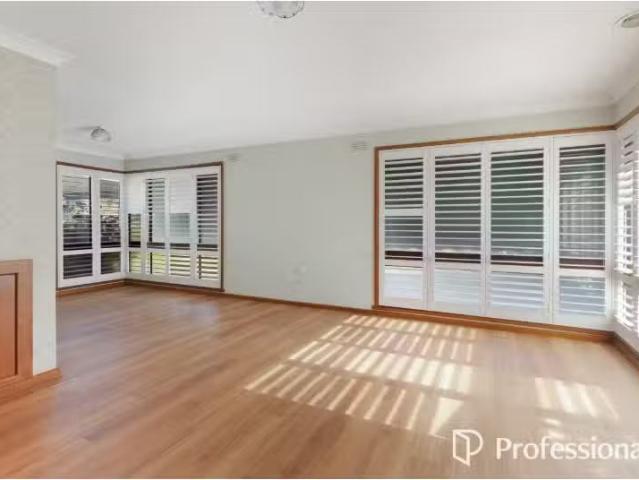 For Rent! 1 Awaba Avenue, Tolland House for rent Listed by Ki.