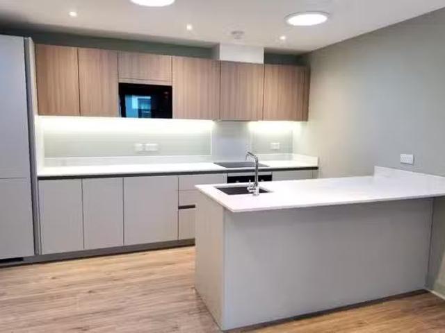 Nice 1 BA 1 bedroom apartment for rent in 50 Burnhill Road, Be.