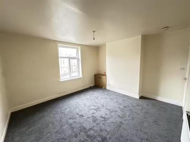 Cozy 1 BA 1 bedroom flat for rent in Nashville Road, Keighley.