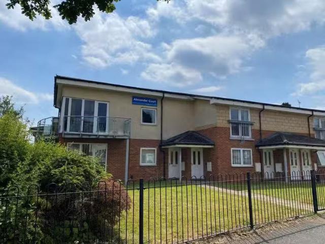 Unique 1 BA 1 bedroom flat for rent in Alexander Court, Gospe.