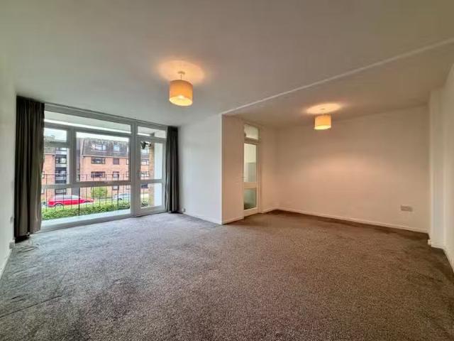 Rental! 1 BA 1 bedroom flat for rent in Lankton Close, Beckenh.