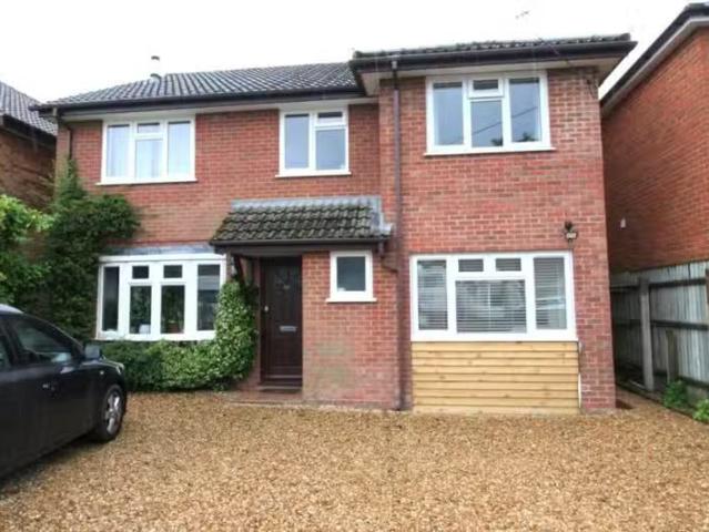 Charming 1 BA 1 bedroom flat for rent in Ringwood, BH24