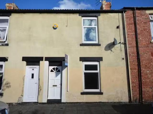 Rental! 1 BA 2 bedroom terraced house for rent in Edward Stree.