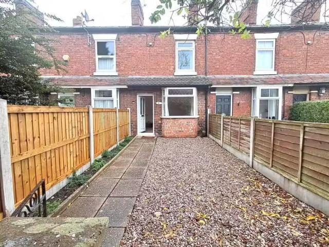 Nice 1 BA 2 bedroom terraced house for rent in Hawthorne Avenu.