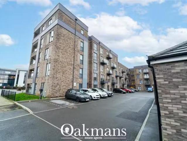 Charming 1 BA 2 bedroom apartment for rent in Cooper Avenue, B.