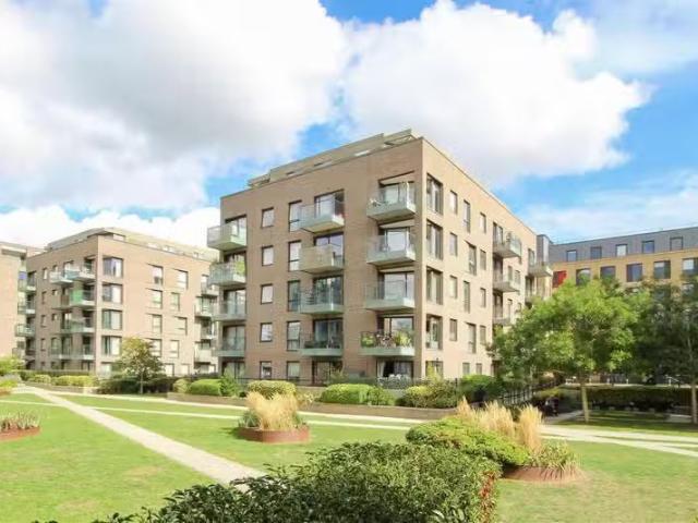 Just in! 1 BA 2 bedroom apartment for rent in Mill Park, Cambr.