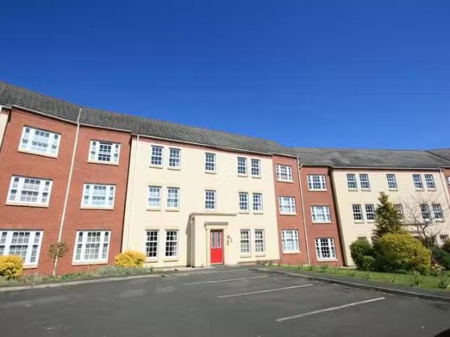 Charming 1 BA 2 bedroom apartment for rent in Tyldesley Way, N.