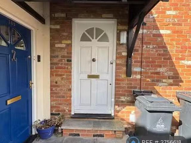 Nice 1 BA 2 bedroom flat for rent in High Street, Maldon, CM9