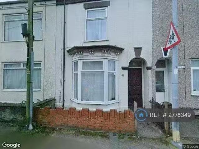 Cheap 1 BA 3 bedroom terraced house for rent in Marlborough Av.