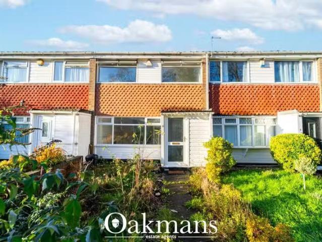Nice 1 BA 3 bedroom terraced house for rent in Monmouth Road.
