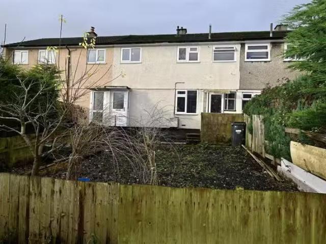 Just in! 1 BA 3 bedroom semi detached house for rent in Norman.