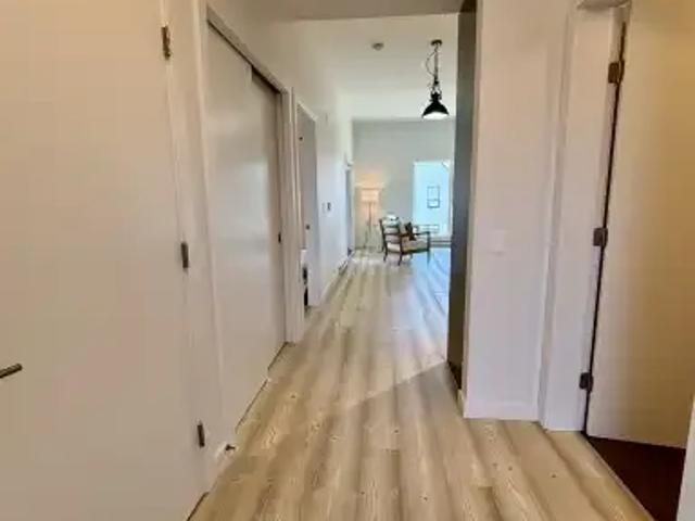 For Rent 1 Bedroom Condo Delta BC DS105973436