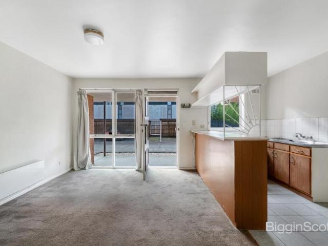 For Rent 1 Bedroom Apartment Maribyrnong VIC DLS102720895