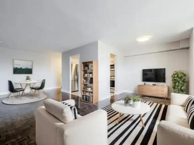 For Rent 1 Bedroom Apartment Mississauga ON DS105166794
