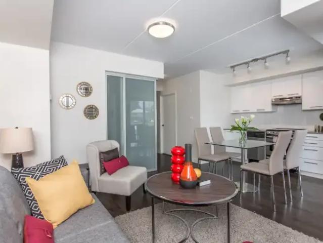 For Rent 1 Bedroom Apartment Mississauga ON DS100809555