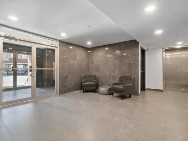 For Rent 1 Bedroom Apartment Montreal QC DS104401216