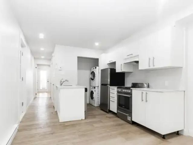 For Rent 1 Bedroom Apartment Montreal QC DS104972607