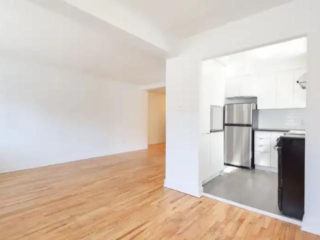 For Rent 1 Bedroom Apartment Montreal QC DS105022547